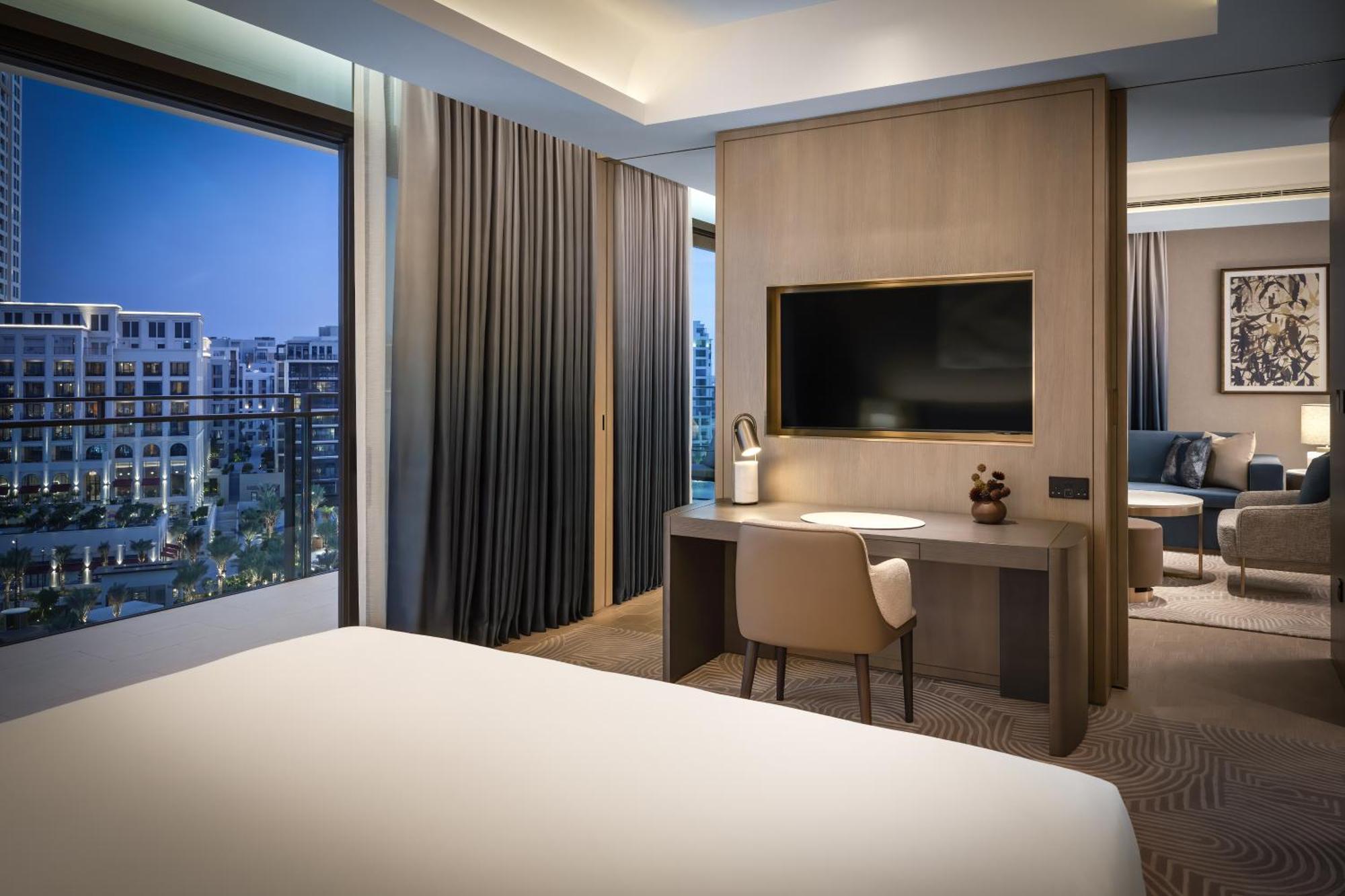 Palace Dubai Creek Harbour Extérieur photo A bedroom at the hotel